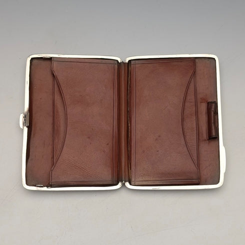 1897 年英國古董純銀雙門卡片盒,鏡面拋光,刻有盾徽,107 克