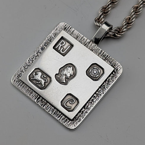 1977 British pure silver jubilee ingot pendant, 32g, with pure silver twist necklace RJ