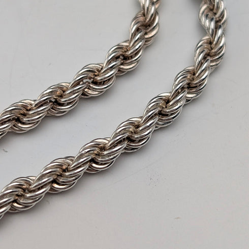 1977 British pure silver jubilee ingot pendant, 32g, with pure silver twist necklace RJ