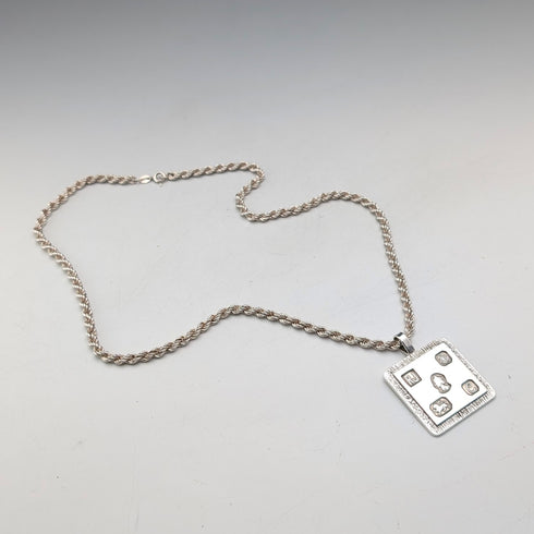 1977 British pure silver jubilee ingot pendant, 32g, with pure silver twist necklace RJ