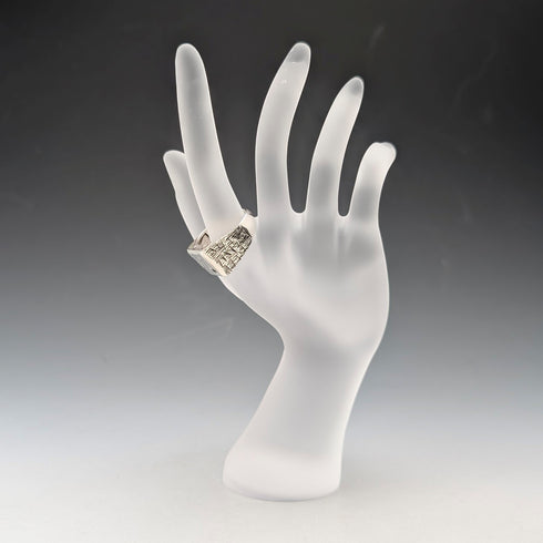 Vintage sterling silver signet ring (size 19)