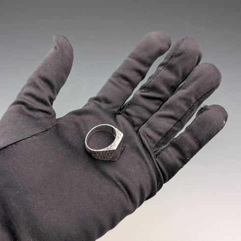 Vintage sterling silver signet ring (size 19)