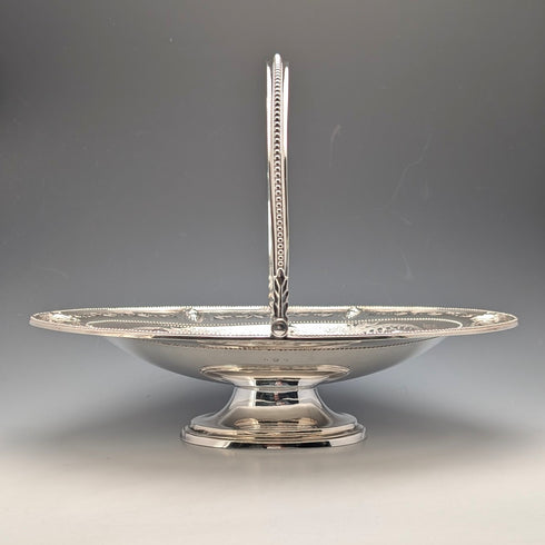 1870年 英国アンティーク シルバープレート製 可動ハンドルバスケット Thomas Bradbury&Sons