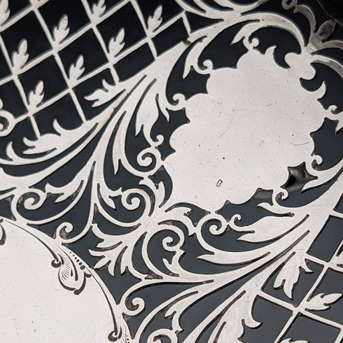 1911年 英国アンティーク ピアス装飾 純銀製 脚付きフルーツボウル 436g Goldsmiths&Silversmiths