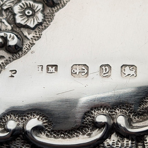 1898 年英國古董浮雕純銀雙門卡片盒,101 克,亨利馬修斯