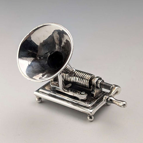 Italian vintage sterling silver gramophone miniature 31g MEDUSA ORO