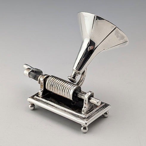 イタリア ヴィンテージ 純銀製 グラモフォン蓄音機 ミニチュア 31g MEDUSA ORO