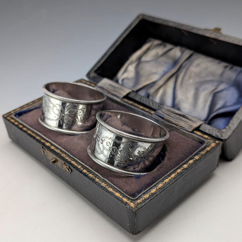 1905 British antique sterling silver napkin rings, pair, 42g, Martin & Hall, case included