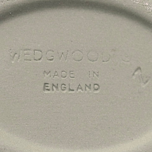 英国ヴィンテージ ウェッジウッド ジャスパーウェア製 卵型ボックス 小物入れ グリーン