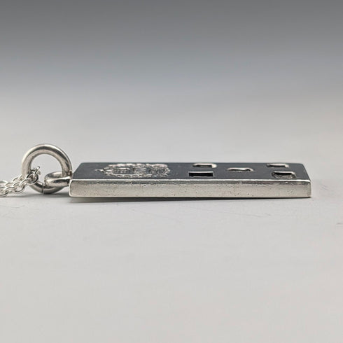 1977年 英国 純銀製 ジュビリーインゴットペンダント計20.1g 純銀ネックレス付 RJ