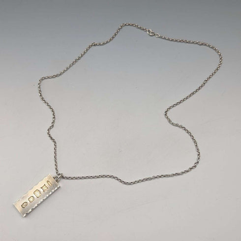 1977 British pure silver jubilee ingot pendant, 39.1g, with pure silver necklace, EJLd