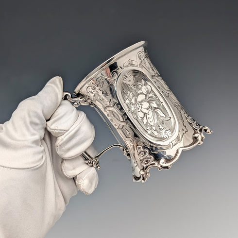 1854年 英国アンティーク 純銀製 マグカップ フローラル装飾 163g John Evans II