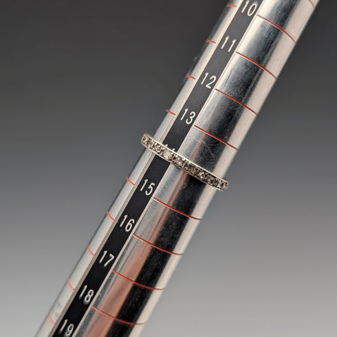 Vintage sterling silver eternity ring (size 14)