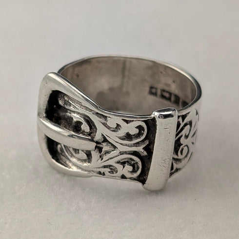 1971 British vintage Victorian design sterling silver ring (size 9)