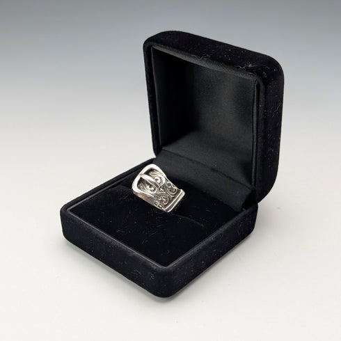 1971 British vintage Victorian design sterling silver ring (size 9)