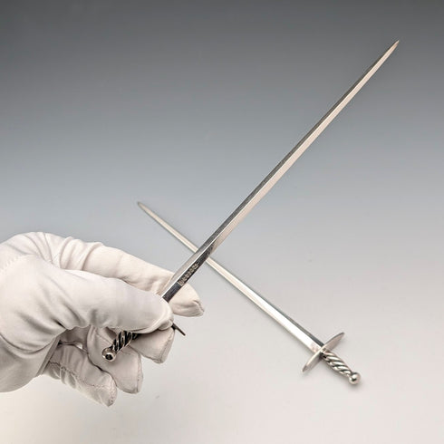 英国アンティーク シルバープレート製 剣型 ミートスキュアーズペア William Hutton&Sons