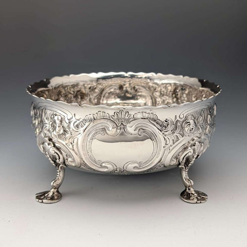 1873 British antique sterling silver footed bowl 236g Daniel & Charles Houle