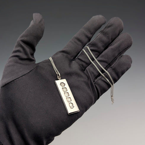 1977年 英国 ブリタニアシルバー製 ジュビリーインゴットペンダント計19.2g 純銀ネックレス付 RC