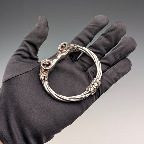 Vintage Sterling Silver Ram's Head Hinged Bangle Bracelet 42g
