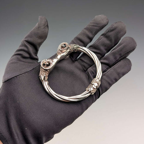 Vintage Sterling Silver Ram's Head Hinged Bangle Bracelet 42g