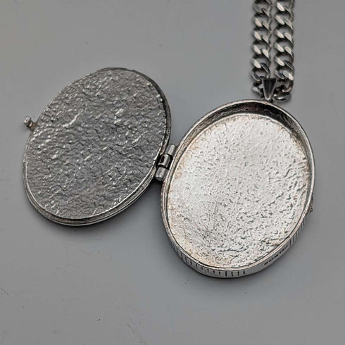 British Vintage Sterling Silver Oval Locket Pendant with Sterling Silver Necklace, 38g Total, CHC