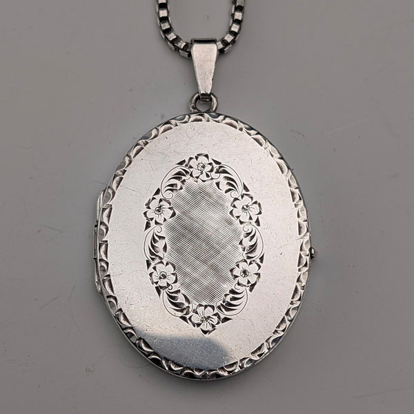 British Vintage Sterling Silver Oval Locket Pendant with Sterling Silver Necklace, 19g Total, DJ