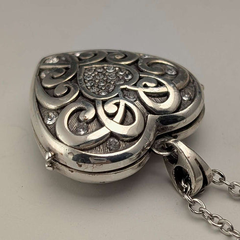 Vintage silver plated heart locket pendant with necklace