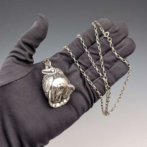 Vintage Sterling Silver Owl Pendant & Sterling Silver Azuki Chain Necklace, Total Weight: 28g (NAJO)