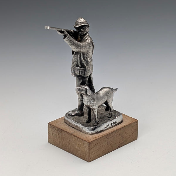 1979 年英國復古純銀獵人微型雕像,72 克,Ammonite Ltd