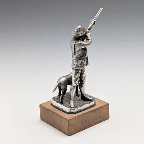 1979 年英國復古純銀獵人微型雕像,72 克,Ammonite Ltd
