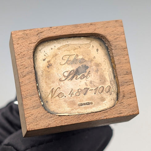 1979 年英國復古純銀獵人微型雕像,72 克,Ammonite Ltd