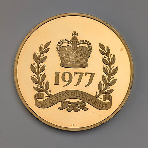 1977 年伊莉莎白二世女王銀禧紀念章,純銀鍍金,伯明罕鑄幣廠,附錶殼