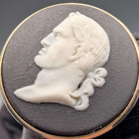 British Vintage Wedgwood Men's Cameo Gold-Plated Cufflinks with Case