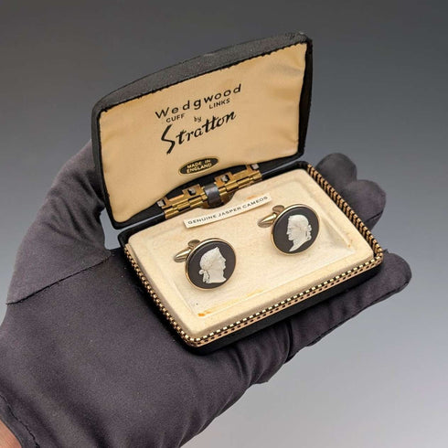 British Vintage Wedgwood Men's Cameo Gold-Plated Cufflinks with Case