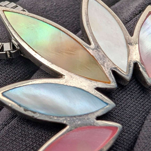 Vintage sterling silver base, five-color mother-of-pearl flower-shaped pendant with necklace