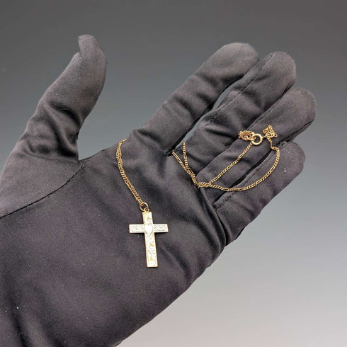 Antique 9ct gold cross pendant with 9ct gold necklace chain