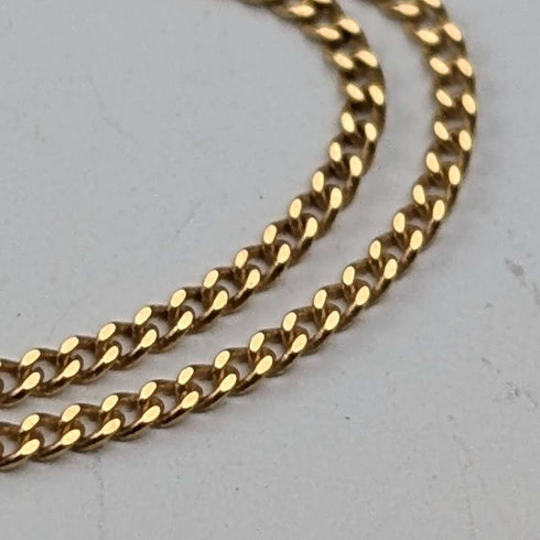 British Vintage 9ct Gold Enamel Fish Pendant with 9ct Gold Chain and Carissima Case