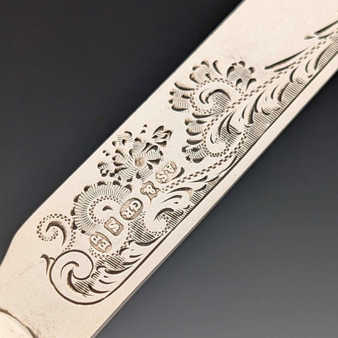 Late 19th Century British Antique Mother-of-Pearl Handle Tea Cutlery (5 Pairs) by Christopher Johnson