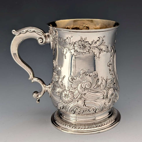 1765 年喬治亞風格花卉純銀馬克杯,201 克,Walter Brind