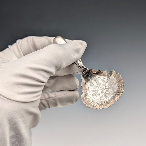 1824年 英国アンティーク 純銀製 ティーキャディースプーン 6.5g John Bettridge