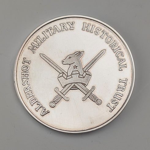 1982 年奧爾德肖特軍事歷史基金會純銀紀念章,Tower Mint 鑄幣廠,附盒