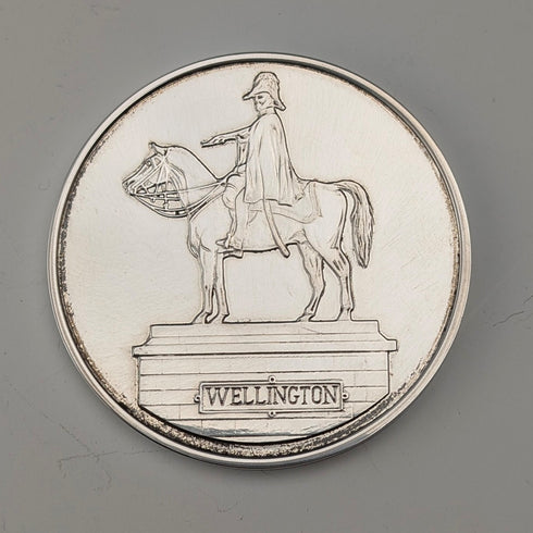 1982 年奧爾德肖特軍事歷史基金會純銀紀念章,Tower Mint 鑄幣廠,附盒