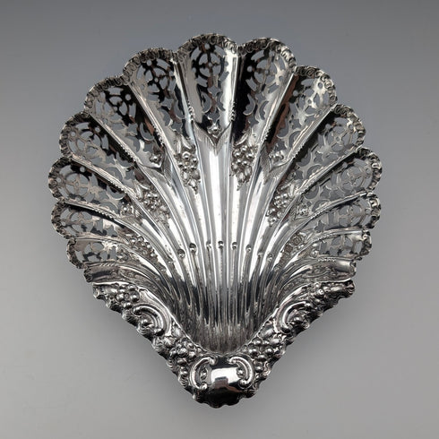 1911 年英國古董純銀貝殼形柄糖果盤,90 克,Atkin Brothers