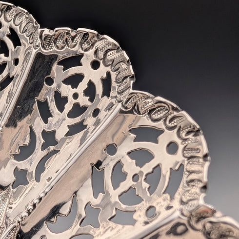 1911 年英國古董純銀貝殼形柄糖果盤,90 克,Atkin Brothers