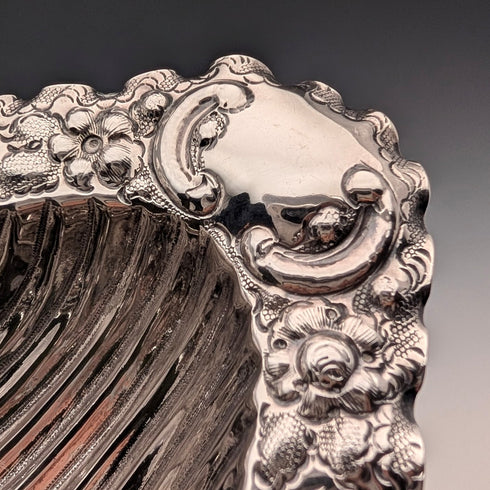 1911 年英國古董純銀貝殼形柄糖果盤,90 克,Atkin Brothers