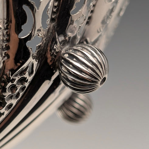 1911 年英國古董純銀貝殼形柄糖果盤,90 克,Atkin Brothers