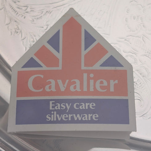 英国ヴィンテージ シルバープレート製 丸型トレイ 直径21cm Cavalier 未開封