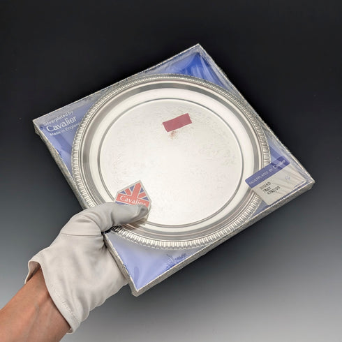 英国ヴィンテージ シルバープレート製 丸型トレイ 直径21cm Cavalier 未開封