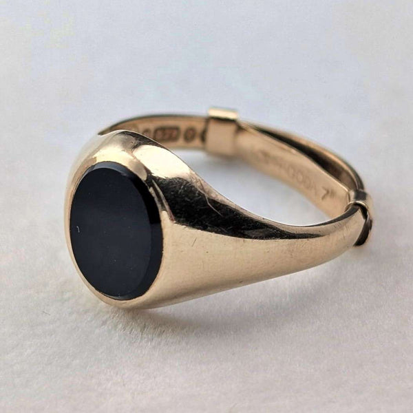 1966 British Vintage K9 Gold Signet Ring 3.3g (Size 14-16) Ring by Fred Manshaw Ltd