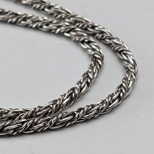 1977年 英国 純銀製 オーバル型ペンダント純銀ネックレス付 計22.4g